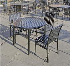 2915-0036 Renaissance Round Table with Four Legs